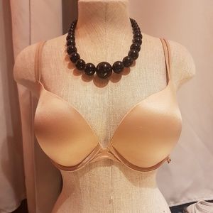 NWOT Victoria's Secret Very Sexy Bra 34D